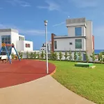 Villa Beachfront Luxury Idania