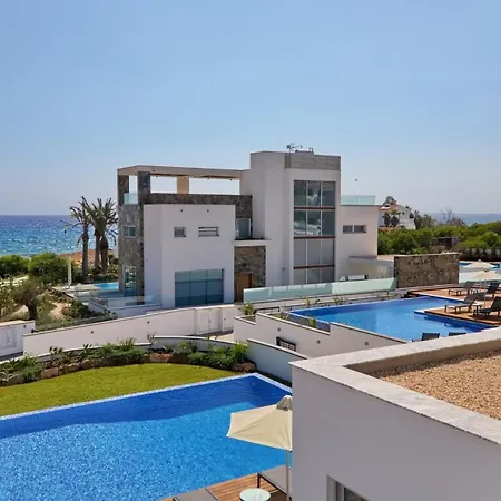 Beachfront Luxury Idania Villa Ayía Nápa