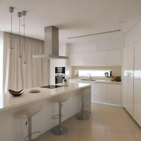 Villa Beachfront Luxury Idania Ayía Nápa