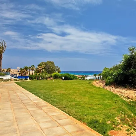 Beachfront Luxury Idania Ayia Napa
