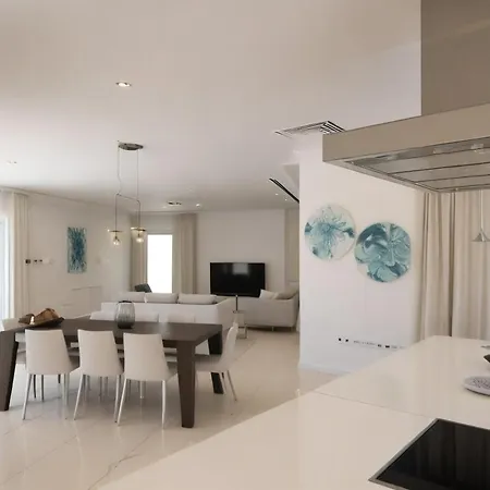 Beachfront Luxury Idania * Ayia Napa