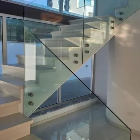 Beachfront Luxury Idania * Ayia Napa