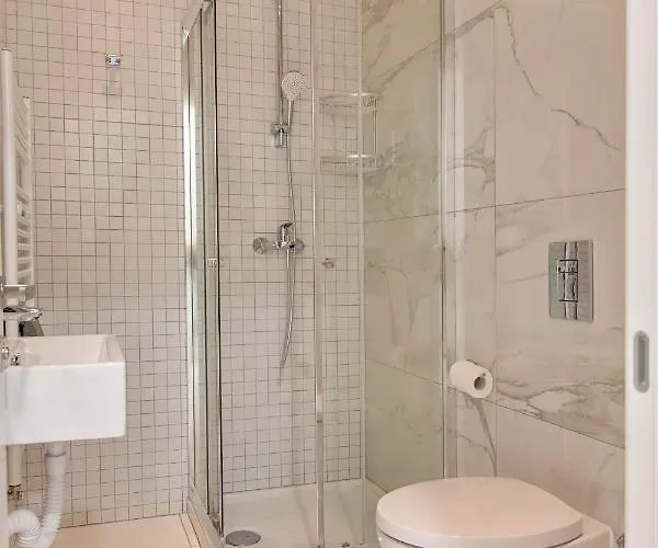 Beachfront Luxury Idania Ayia Napa