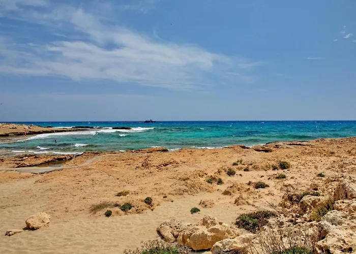 Villa Beachfront Luxury Idania *