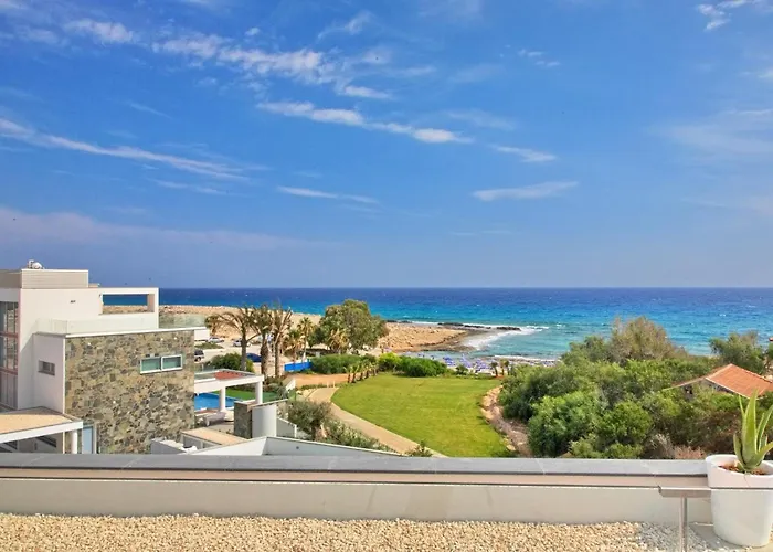 Villa Beachfront Luxury Idania Ayia Napa
