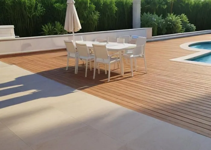 Beachfront Luxury Idania *