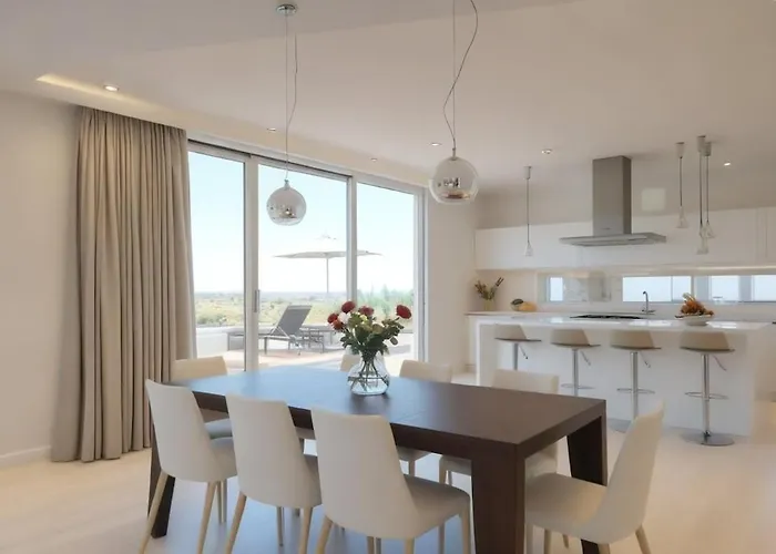 Beachfront Luxury Idania Villa