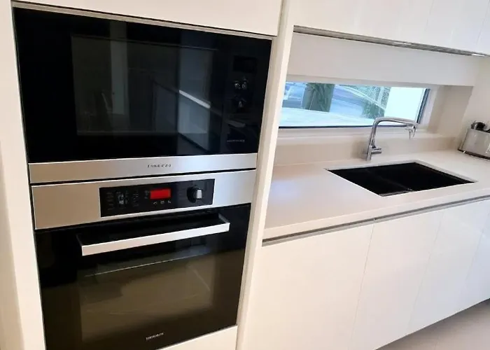 Villa Beachfront Luxury Idania