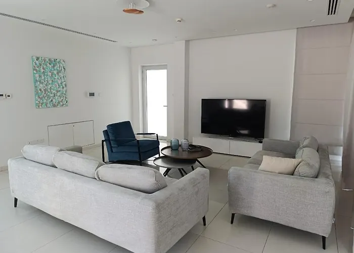 Beachfront Luxury Idania * Ayia Napa