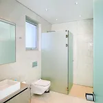 Villa Beachfront Luxury Idania