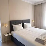Beachfront Luxury Idania