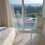 Beachfront Luxury Idania