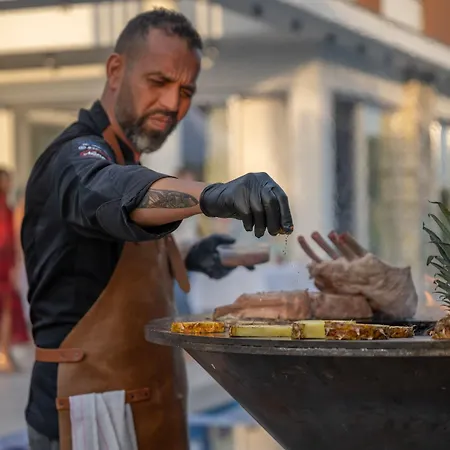 Villa Beachfront Luxury Idania