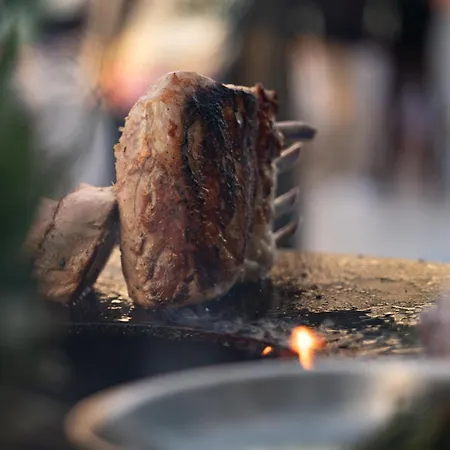 Beachfront Luxury Idania Ayía Nápa