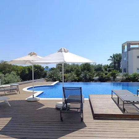 Beachfront Luxury Idania * Ayia Napa
