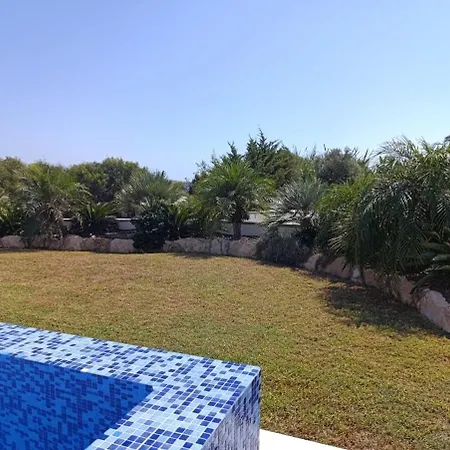 Beachfront Luxury Idania Ayia Napa
